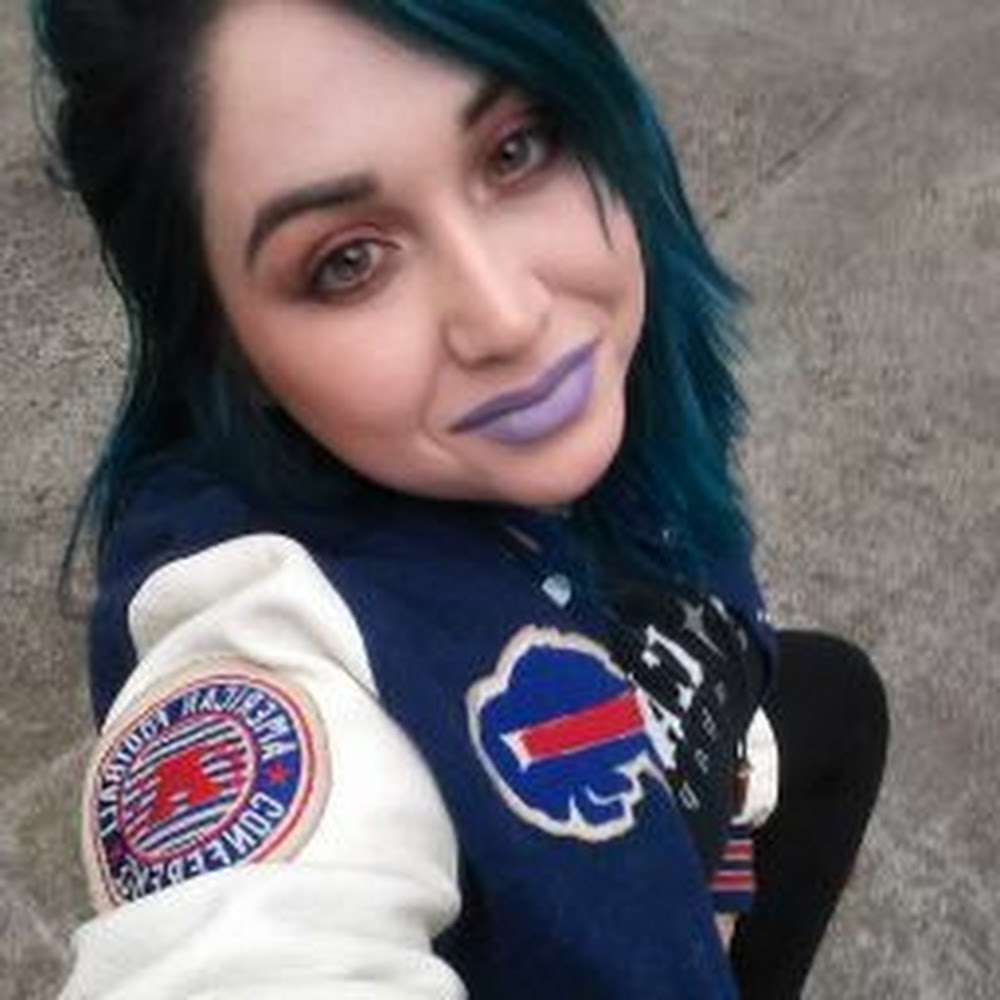 Meet your Posher, Phey